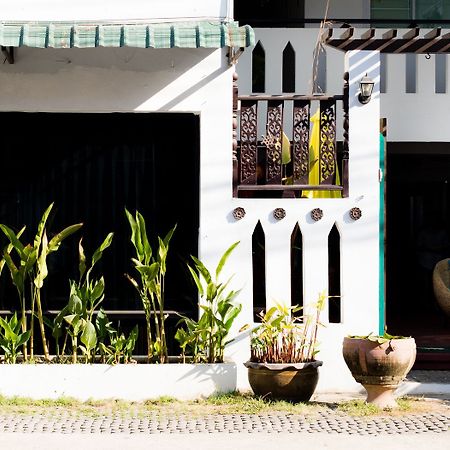 V Lodge Chiang Mai Dış mekan fotoğraf